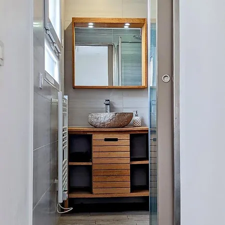 Sable Apartment *